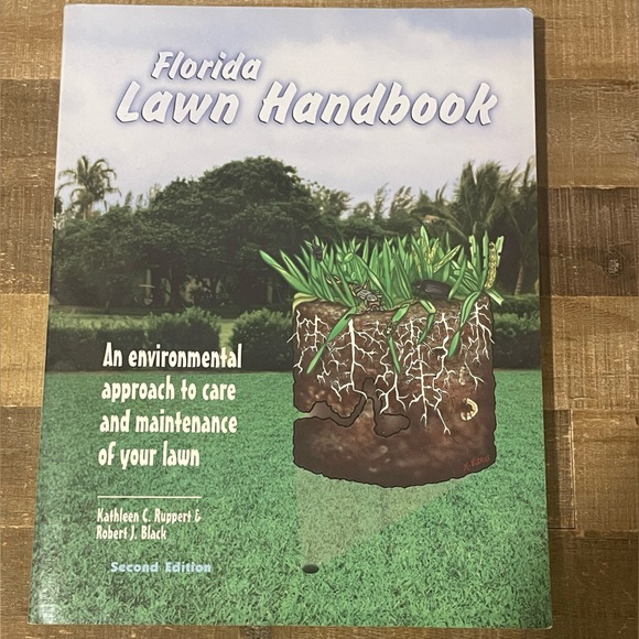 Florida Lawn Handbook: An Environmental Approach to Care & Maintenance of Your - Picture 1 of 2